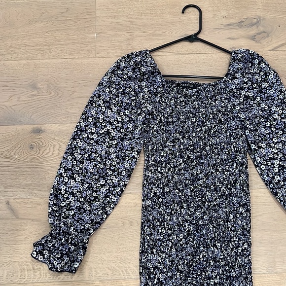 Floral long sleeve mini dress - Picture 4 of 6